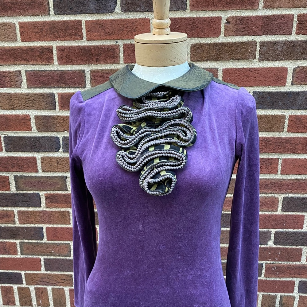 Nuvula Purple Velvet Funky Tunic Leather Button Back Top Size S - Picture 2 of 6